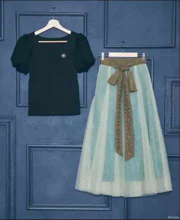 [ 미사용 새상품 ] 시마무라 치하루 아나 상의 스커트 M 세트