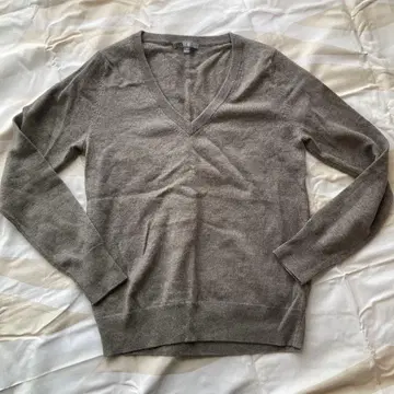 유니클로 캐시미어 100% 스웨터