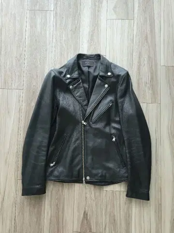 STUDIOUS 가죽 자켓