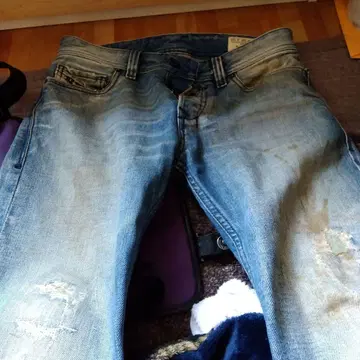 데미지 가공 라이트 블루 데님