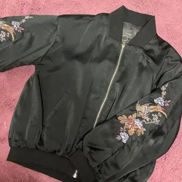 MURUA 자수 블랙 점퍼 F 사이즈