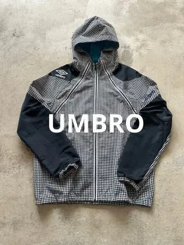 umbro 깅엄 체크 패턴 후드 부착 자켓
