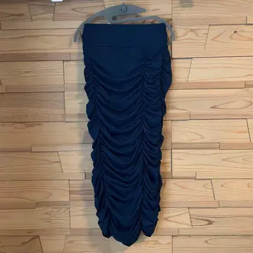 셀펜티나 커튼콜 스커트 네이비 S-M 모토 스즈키 씨