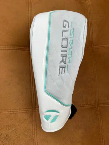 TaylorMade GLORE 드라이버용 골프헤드커버