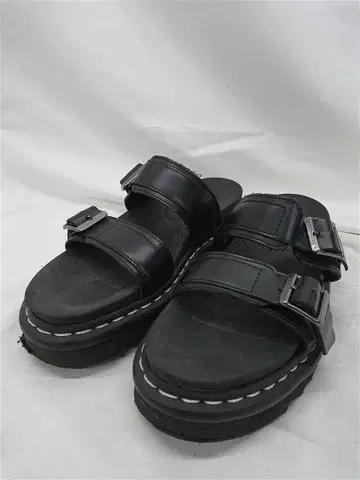 닥터마틴 마일스 샌들 블랙 통굽 샌들 2개 스트랩