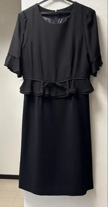 블랙 원피스 프릴 소매 리본 포함 상복 13호