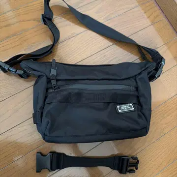 AS2OV 숄더백 블랙