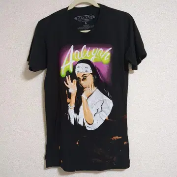 구제 의류 가격 협상 가능 Aaliyah 그래픽 T셔츠 S 블랙