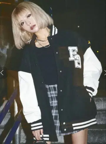 [ 새상품급 ] EGOIST EG 와펜 바시티 자켓