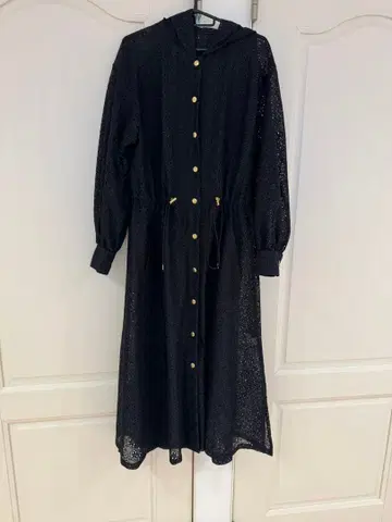 미사용 새상품 로이스크레용 후드 부착 블랙 레이스풍 자켓 or 원피스