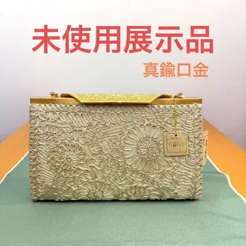 [ 미사용 전시품 ] 골드 꽃무늬 클러치백 (놋쇠 골드 장식)