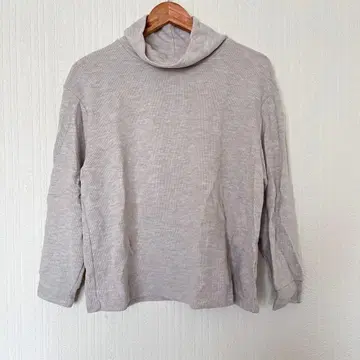 터틀넥 니트 긴팔 유니클로
