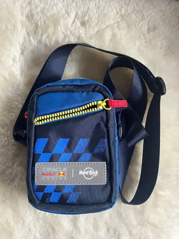하드 록 숄더백 파랑