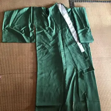 그린 이로무지 기모노 꽃무늬