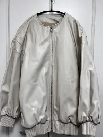 SLY 페이크 가죽 자켓