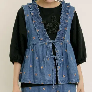 사만사 모스모스 자수 데님 베스트