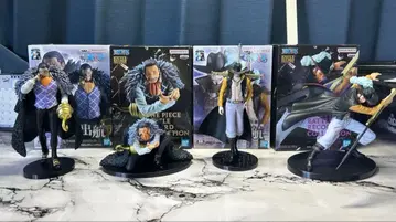 원피스 미호크 크로커다일 피규어 4체 세트