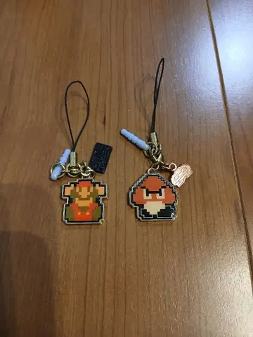 슈퍼 마리오 키링 이어폰 잭 패미컴 FC