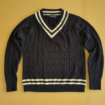 NEWYORKER 네이비 V넥 스웨터 L