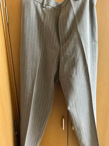 CITEN 스트라이프 그레이 슬랙스 새상품 택 포함