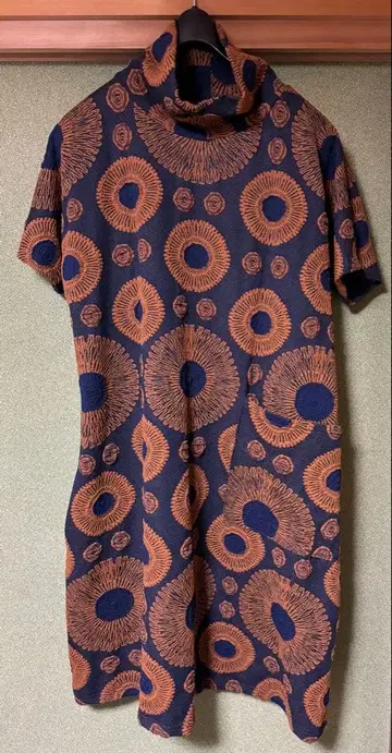 koibito misaki 원피스 (네이비 x 오렌지 계열)