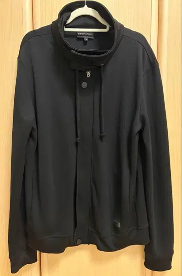 엠포리오 아르마니 스탠드 카라 자켓