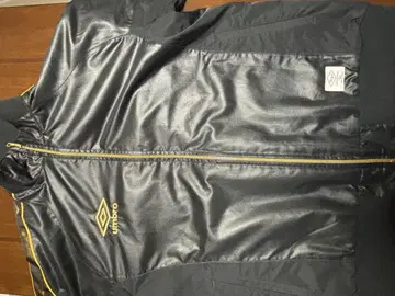 Umbro 블랙 나일론 자켓 O