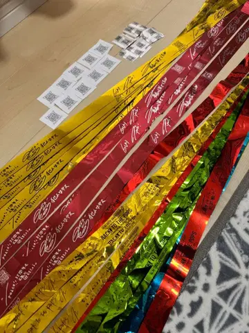 GLAY 30th LIVE 은색 테이프 종이 조각