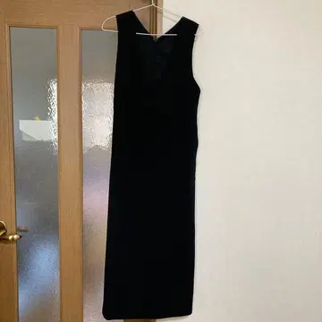 저널 스탠다드 시크트로 V넥 원피스