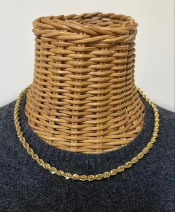 새상품급 Monet!! 골드 트위스트 체인 목걸이