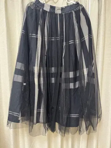 튤 체크 무늬 롱 스커트