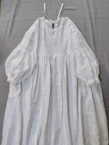 3중 거즈 턱 슬리브 개더 원피스