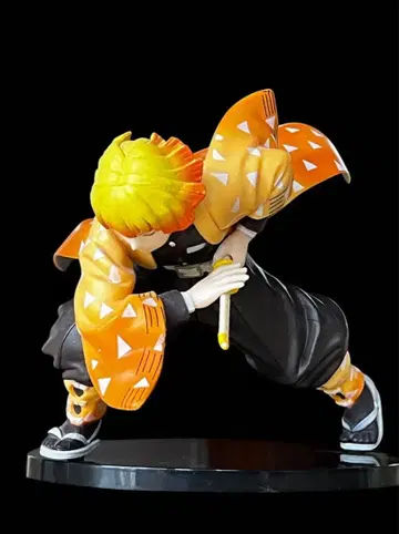 아가츠마 젠이츠 벽력일섬 포즈 피규어