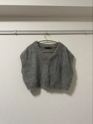 그레이 V넥 니트 베스트