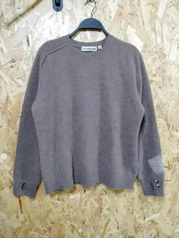 유니클로 안야 힌드마치 캐시미어 크루넥 스웨터 XXL