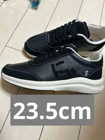 새상품 뉴이즈 sangacio 산가초 스니커즈 블랙