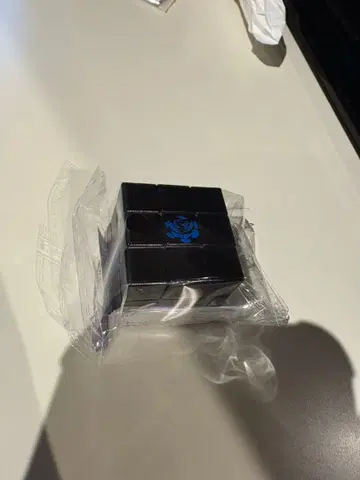 Ado 요다카 루빅스 큐브