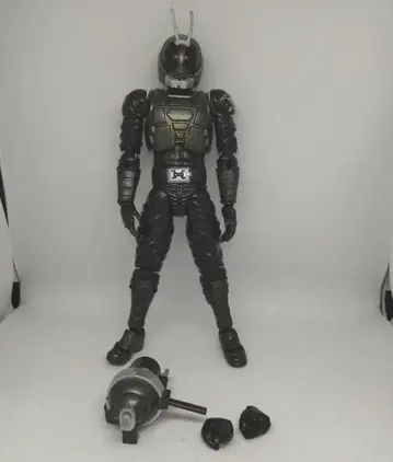 S.H. 피규아트 제크트루퍼 쉐도우 대원 Ver.