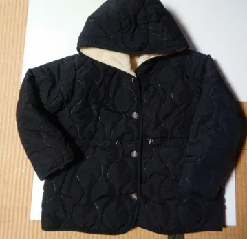 motti 보아 안감 부착 블랙 퀼팅 자켓