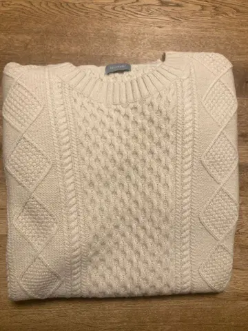 매킨토시 필로소피 니트 긴팔 클리닝 완료