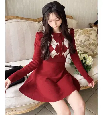 miia 아가일 무늬 미니 플레어 원피스