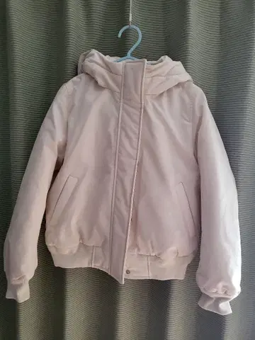 유니클로 후드 부착 자켓