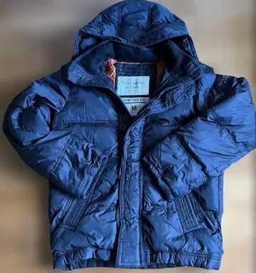 [ 새상품 ] Abercrombie & Fitch 다운 자켓 M