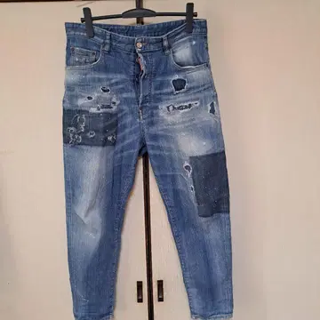 Dsquared2 80s. JEAN Size48