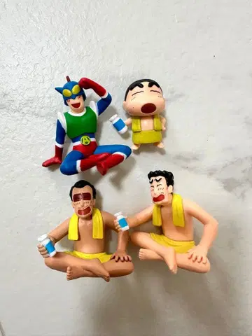 짱구는 못말려(크레용 신짱) 가챠가챠 목욕 후 4개 세트