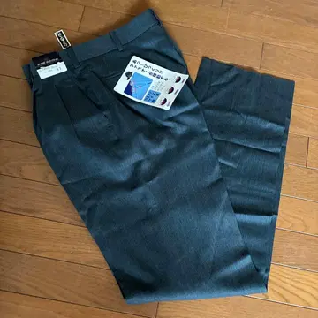 [ 새상품 ] 그레이 W100% 2턱 슬랙스 사이즈 82