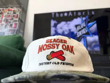 SEAGER MOSSY OAK HEMP 캡 화이트 카모플라쥬