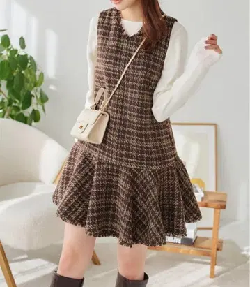 KOBE LETTUCE 트위드 점프 스커트 브라운 M