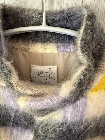 Caph 카프 샤기 미들 기장 코트 가벼운 털 체크