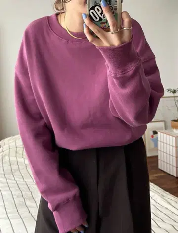 b.cstock 베이스톡 맨투맨 퍼플 gleamy